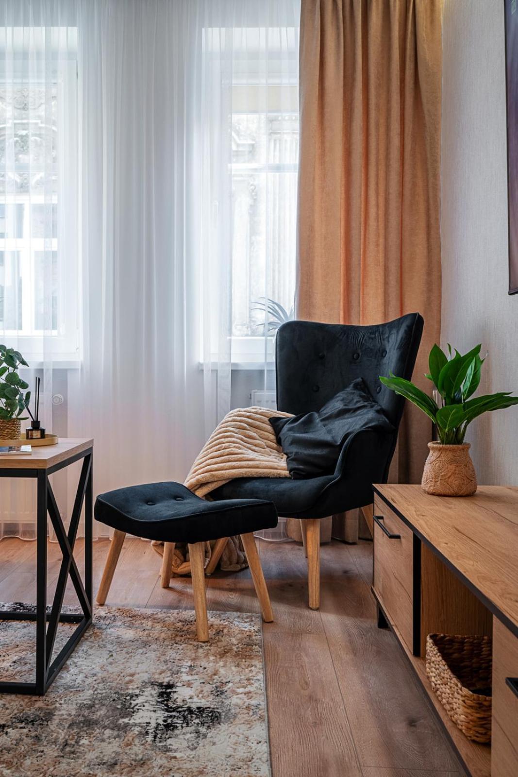 Apartament Serbanska 1Przez2 แชมิตช์ ภายนอก รูปภาพ